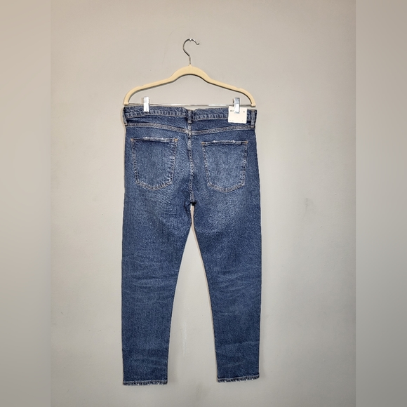 NWT  AGOLDE Toni Mid Rise Distressed Straight Leg Jeans in Obscure size 31 - Picture 4 of 16